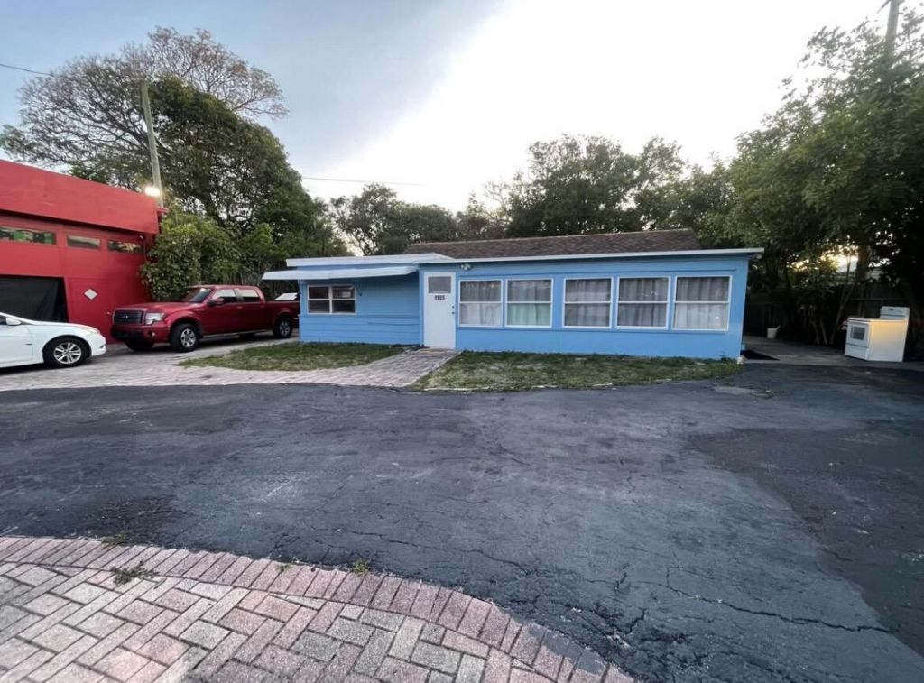 1905 Florida Street, Lake Worth Beach, FL 33460 Photo