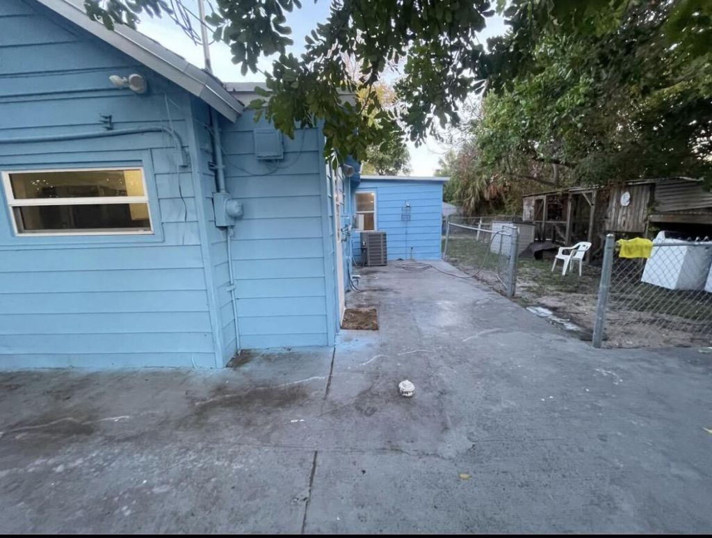 1905 Florida Street, Lake Worth Beach, FL 33460 Photo