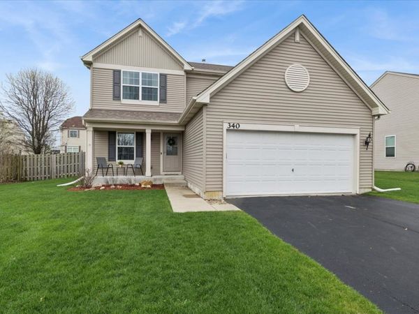 340 Fieldstone Drive , Woodstock, IL 60098