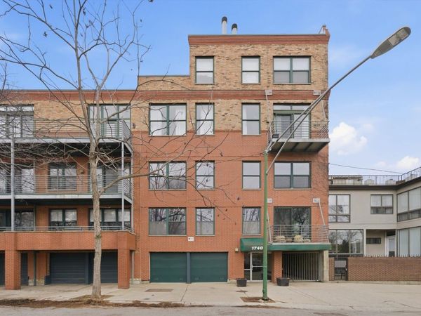 1740 N Marshfield Avenue , Unit 8, Chicago, IL 60622