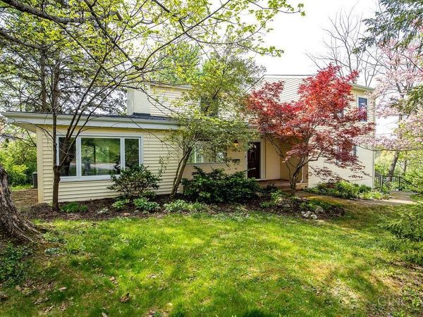 6999 Rowan Hill Drive, Cincinnati, OH 45227