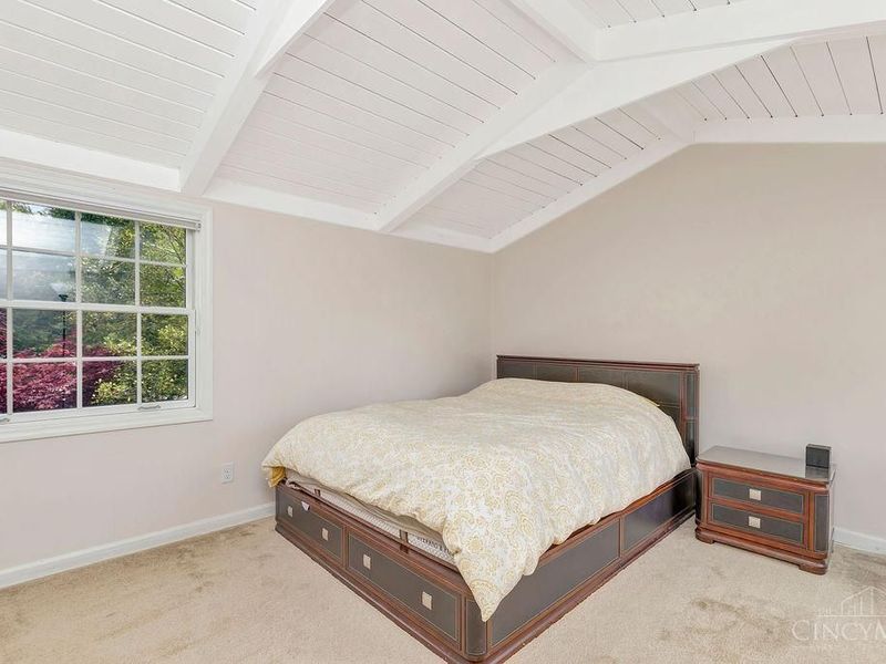 6999 Rowan Hill Drive, Cincinnati, OH 45227 Photo 18