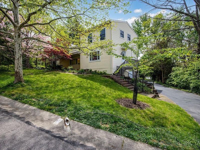 6999 Rowan Hill Drive, Cincinnati, OH 45227 Photo 24