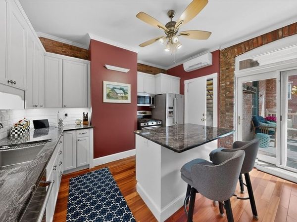 18 Hancock St, Unit 4, Boston, MA 02114