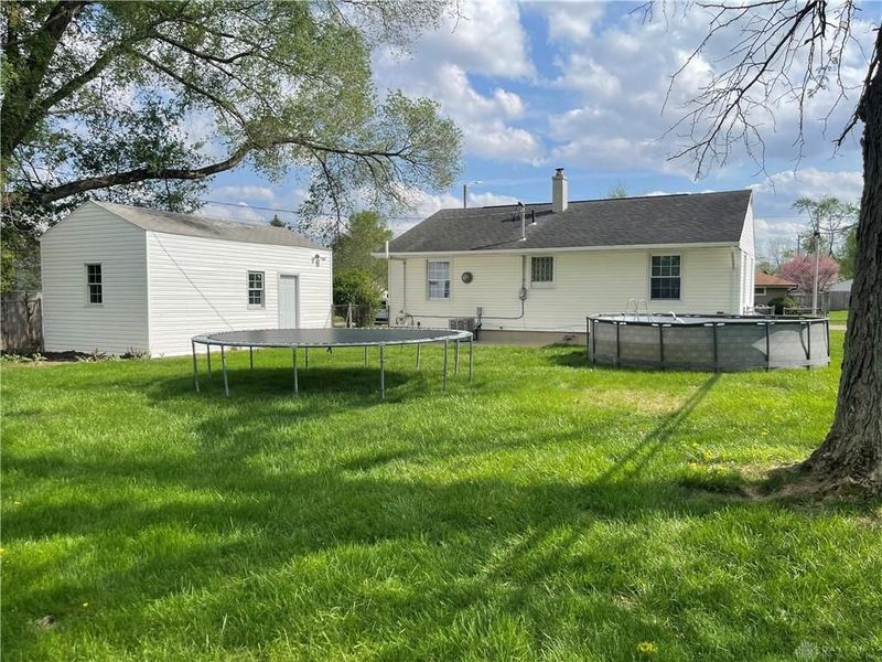 1361 Sussex Road, Troy, OH 45373 Photo 13