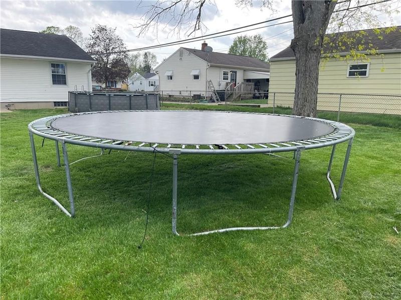 1361 Sussex Road, Troy, OH 45373 Photo 6