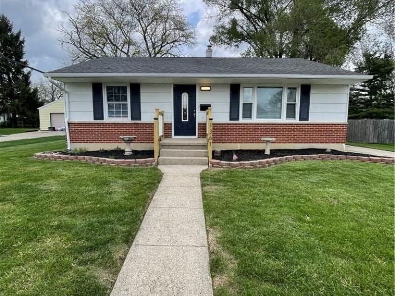 1361 Sussex Road, Troy, OH 45373 Photo 9