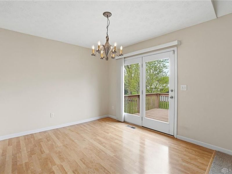 1840 Hunters Ridge Drive, Troy, OH 45373 Photo 17