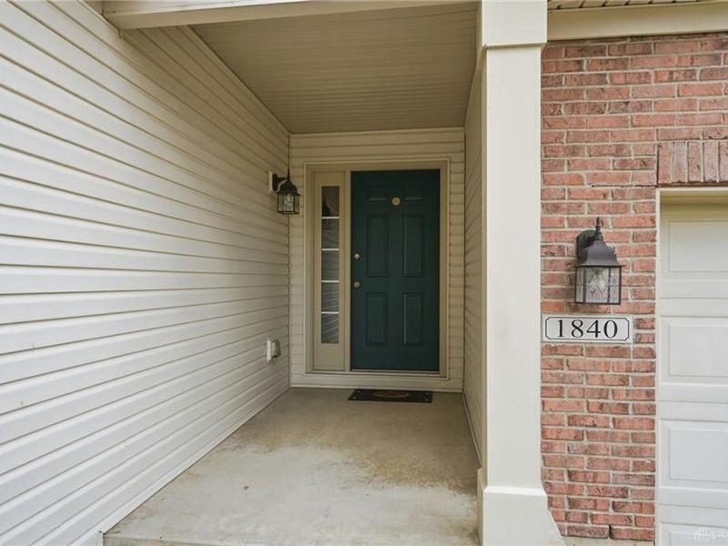 1840 Hunters Ridge Drive, Troy, OH 45373 Photo 7