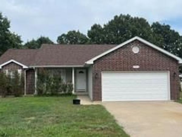21053 Larson Road, Waynesville, MO 65583