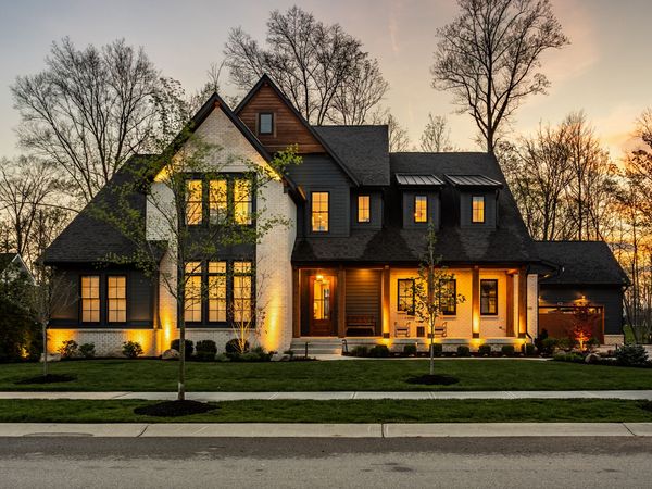 3844 Cherwell Drive, Zionsville, IN 46077