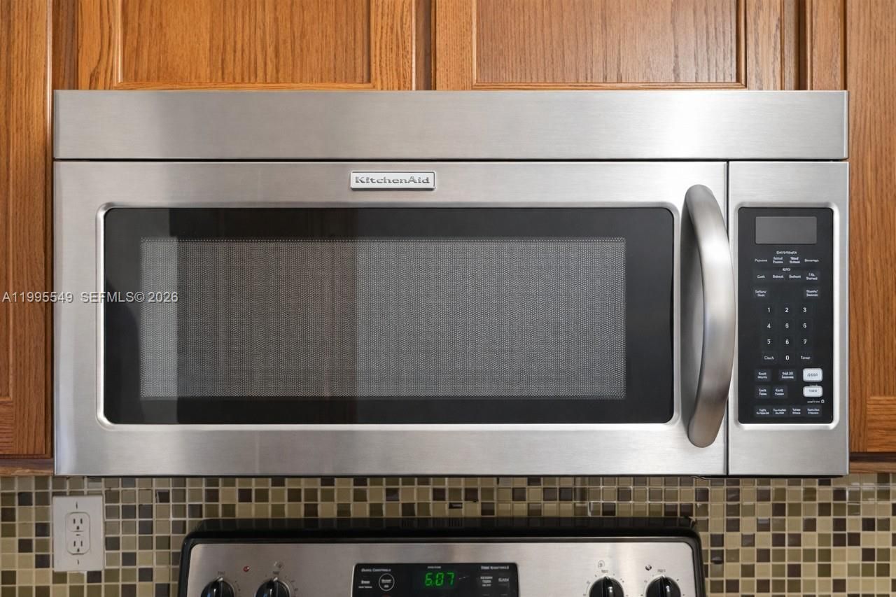 7423 SW 152nd Ave, Unit 10-103, Miami, FL 33193 Photo