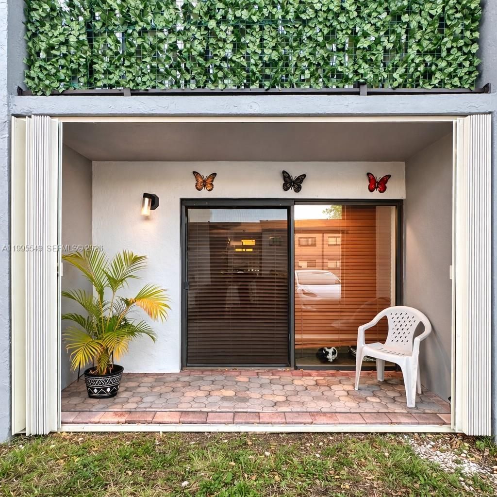 7423 SW 152nd Ave, Unit 10-103, Miami, FL 33193 Photo