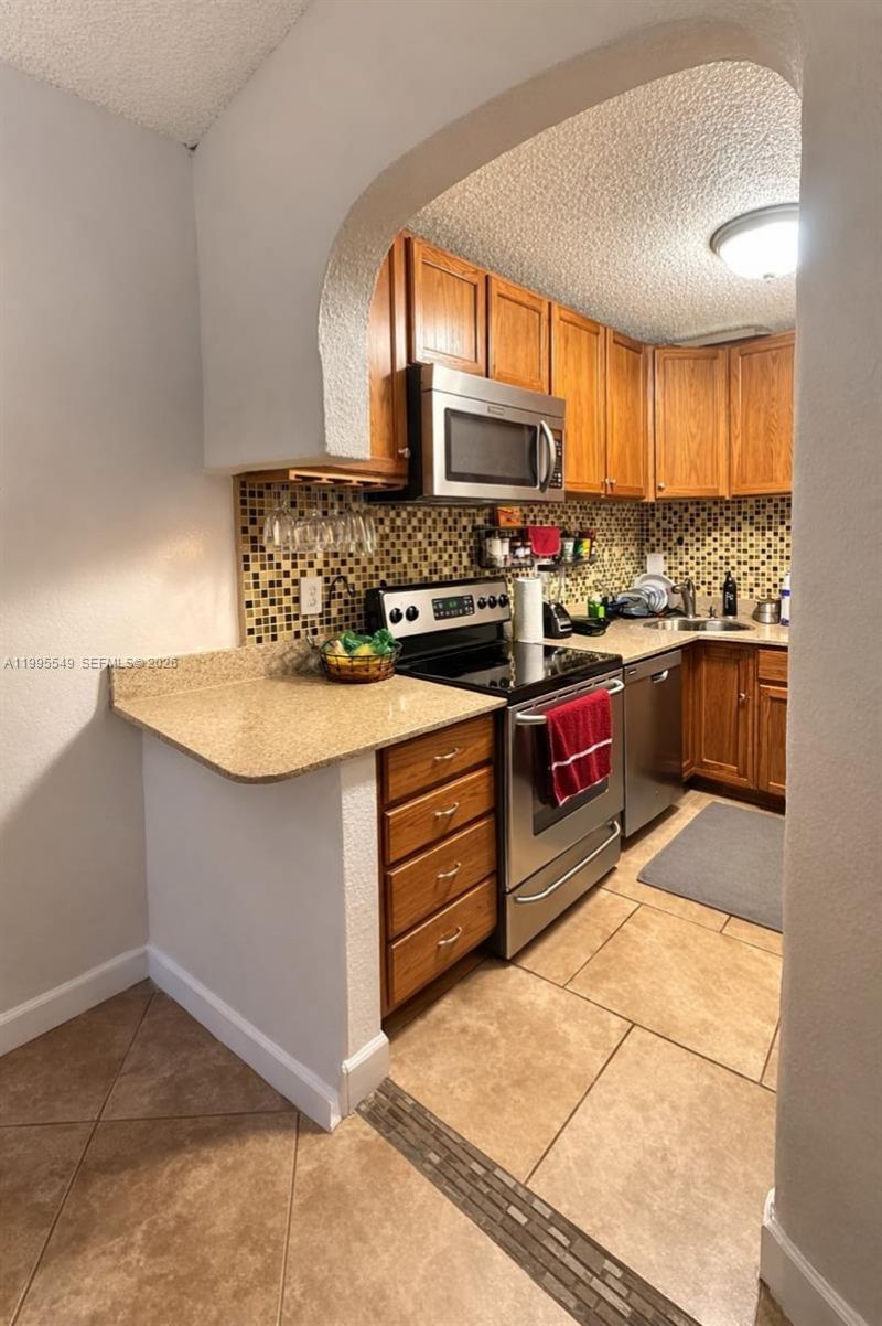 7423 SW 152nd Ave, Unit 10-103, Miami, FL 33193 Photo