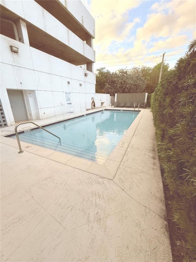 36 NW 6th Ave, Unit 504, Miami, FL 33128 Photo