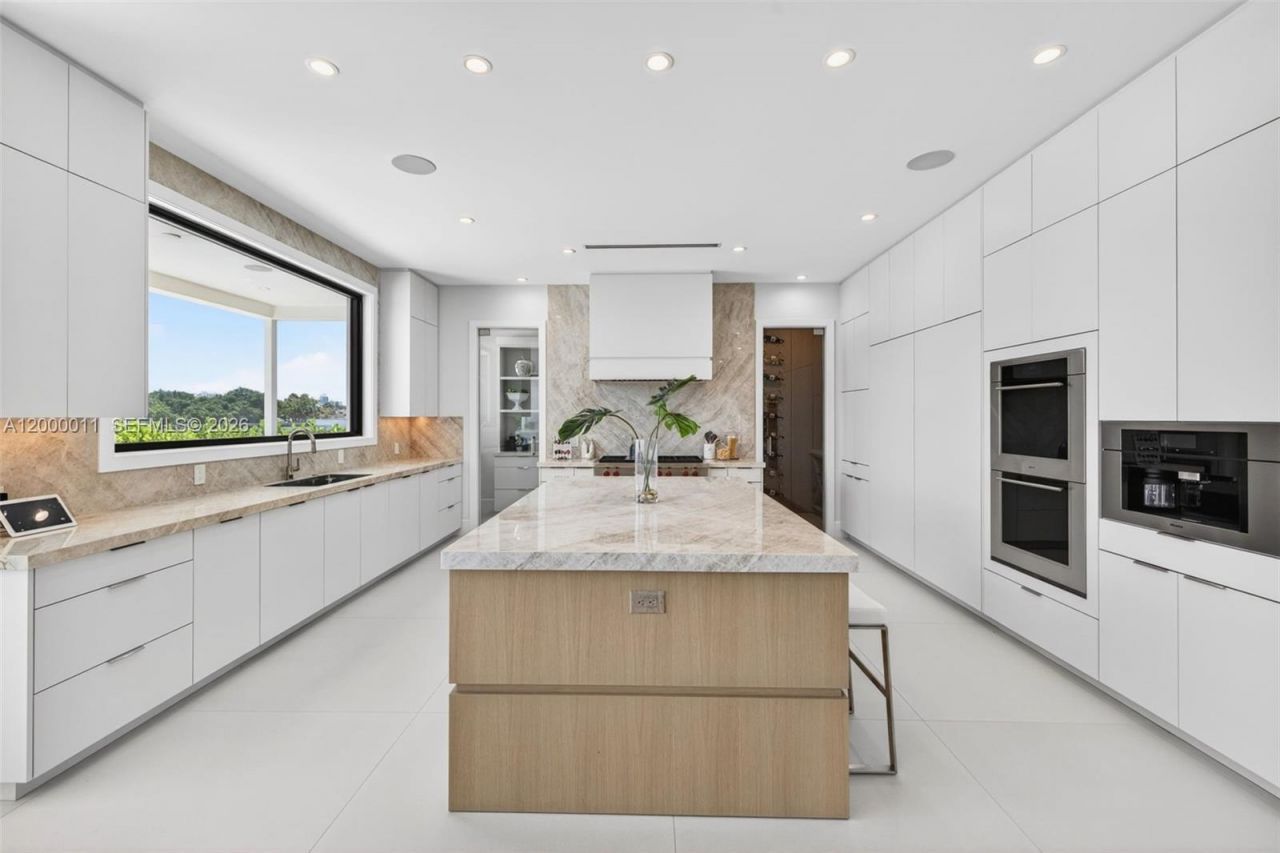 2010 Intracoastal Dr, Fort Lauderdale, FL 33305 Photo