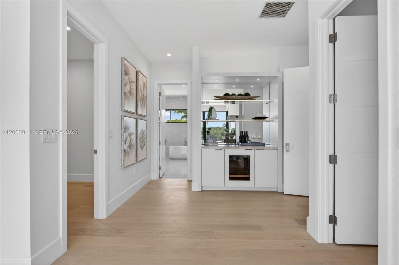 2010 Intracoastal Dr, Fort Lauderdale, FL 33305 Photo