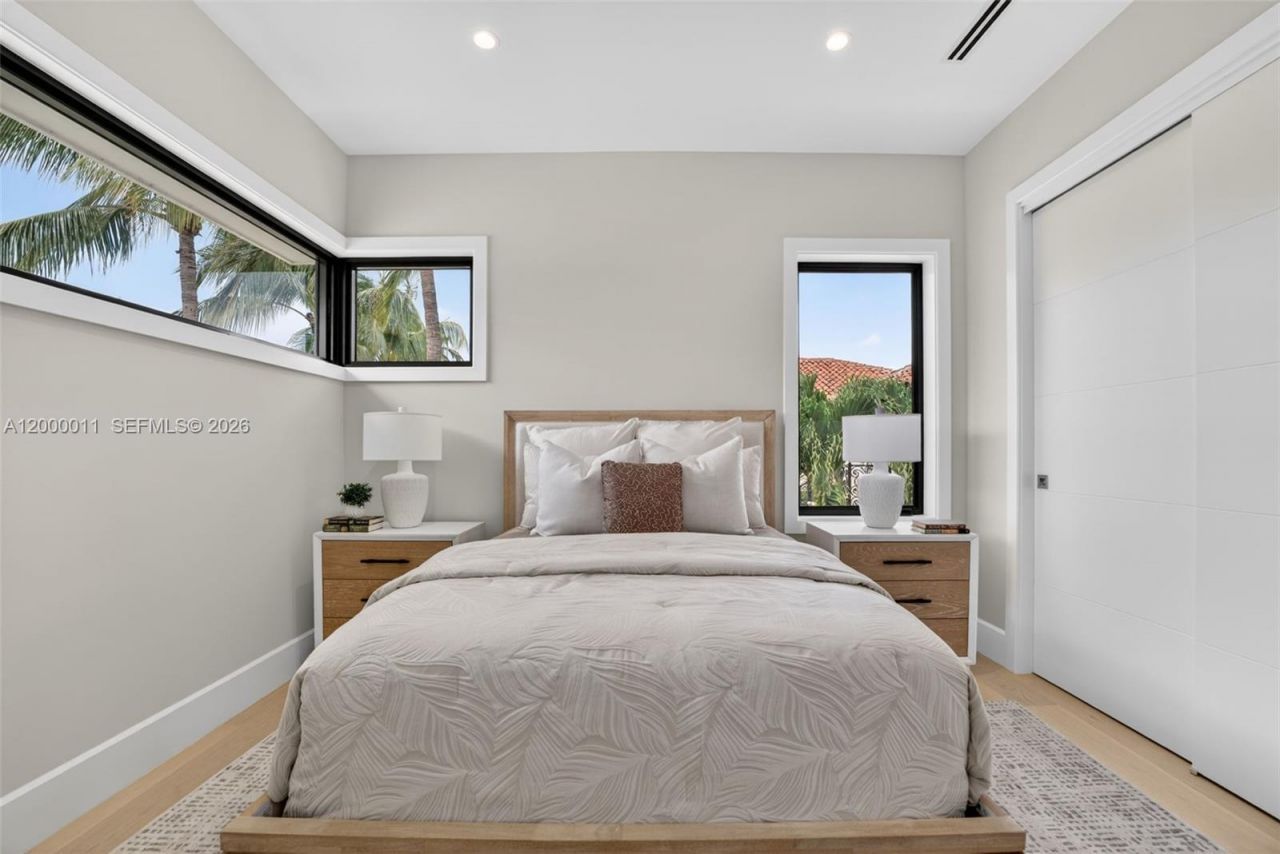 2010 Intracoastal Dr, Fort Lauderdale, FL 33305 Photo