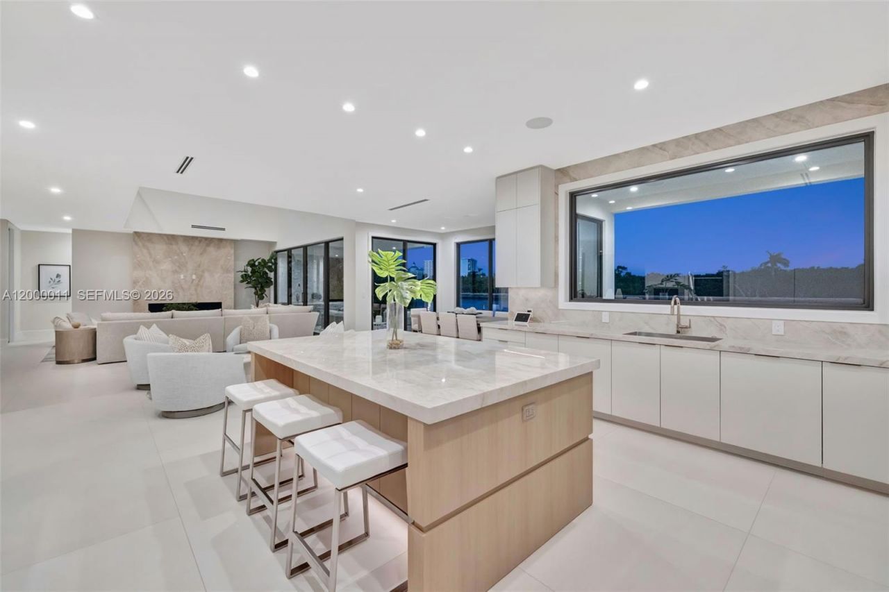2010 Intracoastal Dr, Fort Lauderdale, FL 33305 Photo