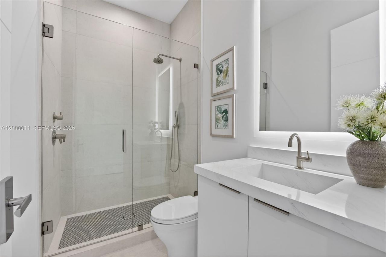 2010 Intracoastal Dr, Fort Lauderdale, FL 33305 Photo