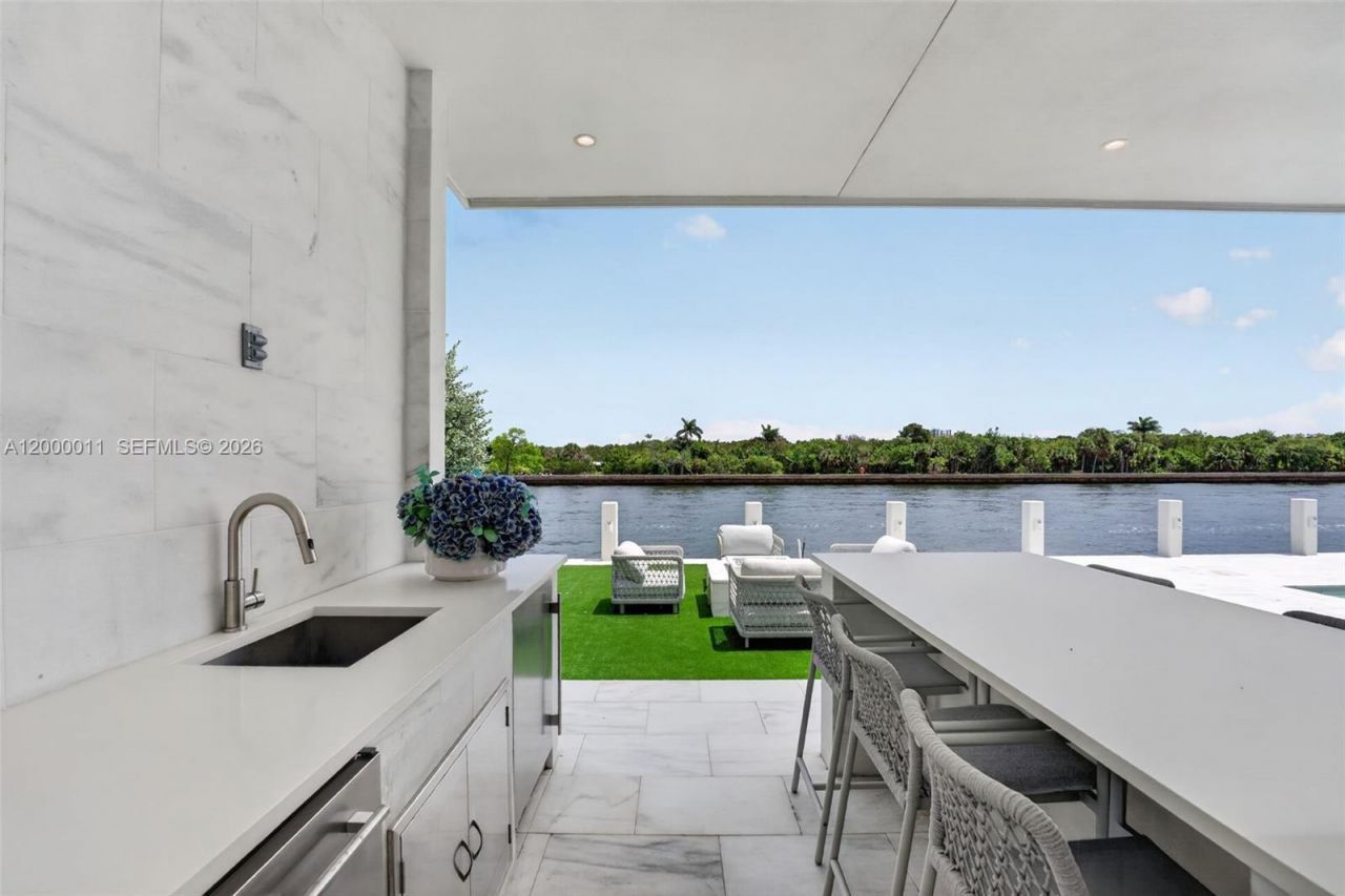 2010 Intracoastal Dr, Fort Lauderdale, FL 33305 Photo