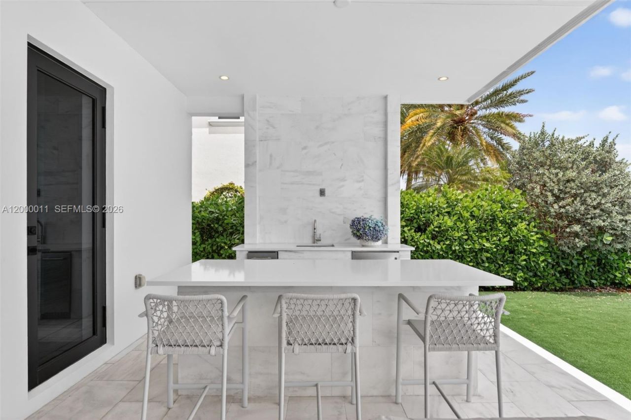 2010 Intracoastal Dr, Fort Lauderdale, FL 33305 Photo