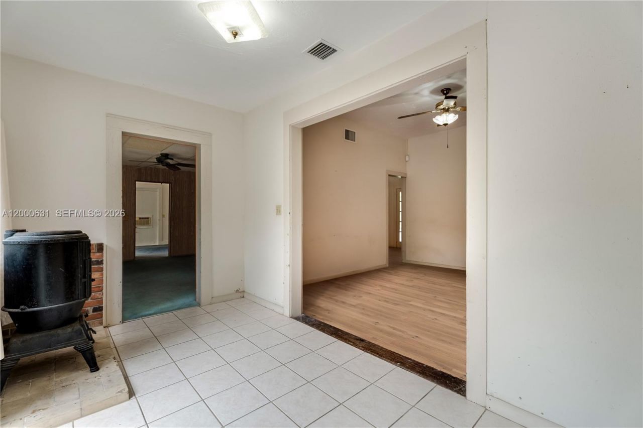 7201 SW 166th St, Palmetto Bay, FL 33157 Photo