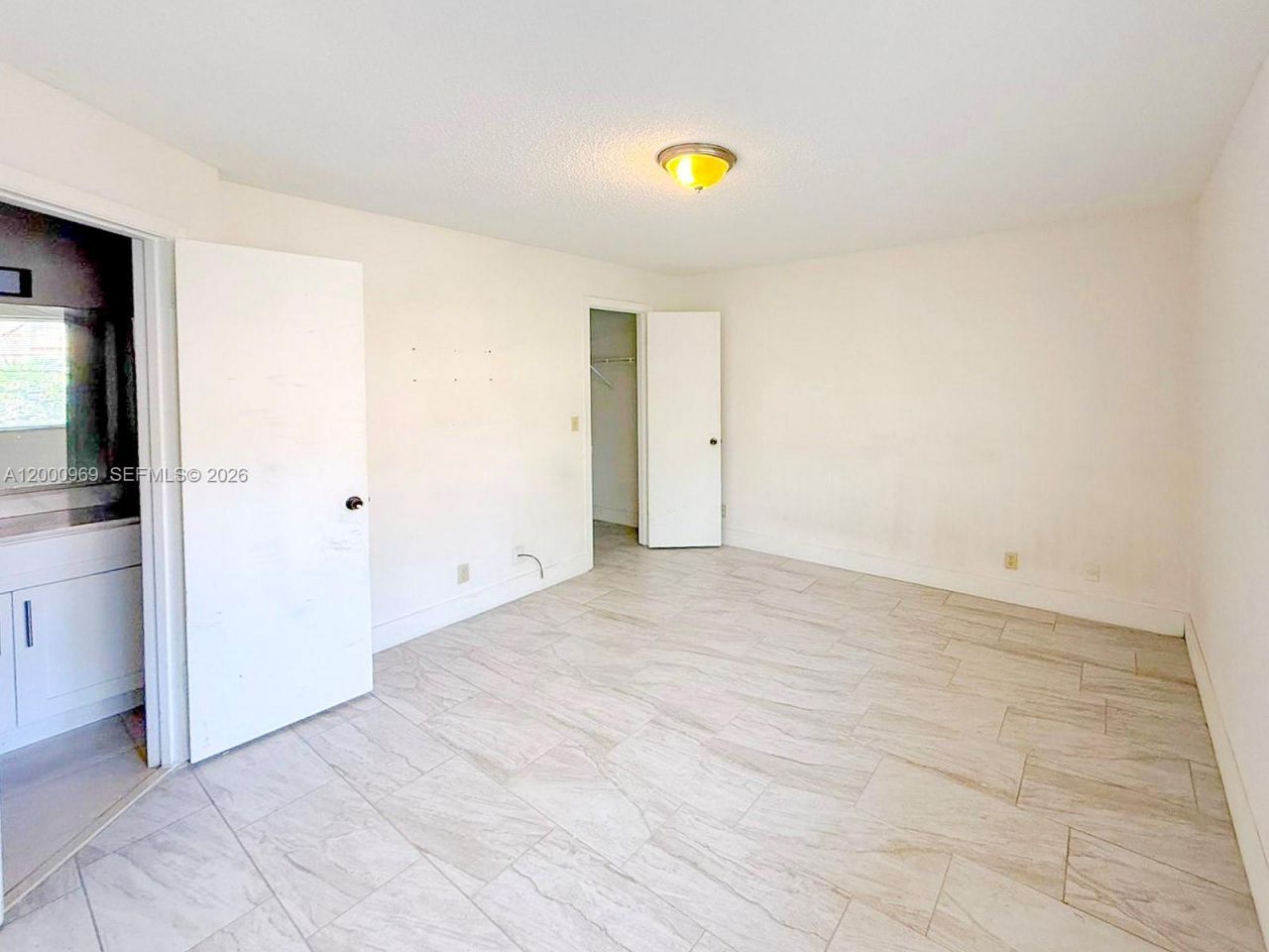 3440 N Pinewalk Dr N, Unit 518, Margate, FL 33063 Photo