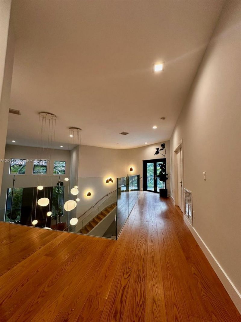 223 NW 129th Ave, Miami, FL 33182 Photo