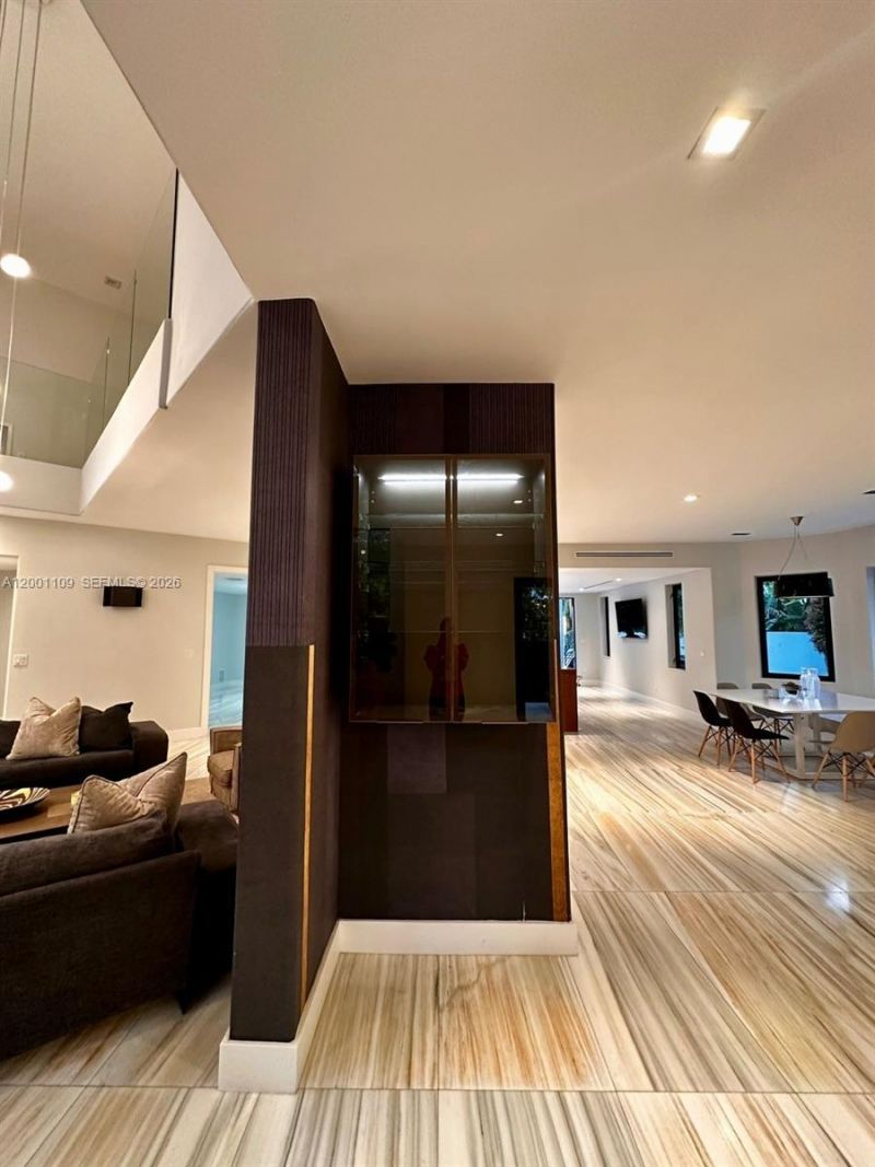 223 NW 129th Ave, Miami, FL 33182 Photo