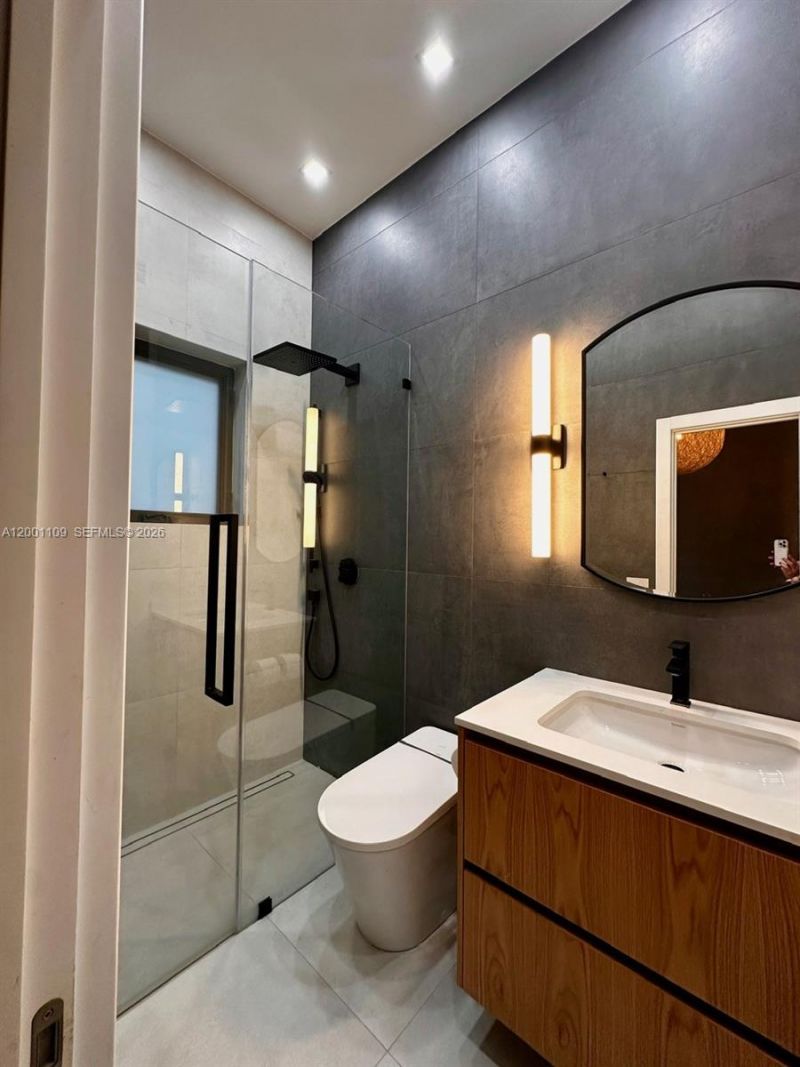 223 NW 129th Ave, Miami, FL 33182 Photo