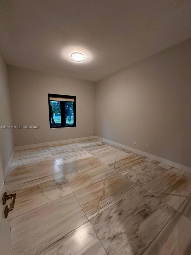 223 NW 129th Ave, Miami, FL 33182 Photo