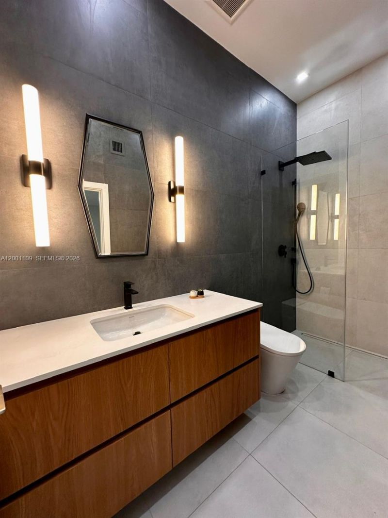 223 NW 129th Ave, Miami, FL 33182 Photo