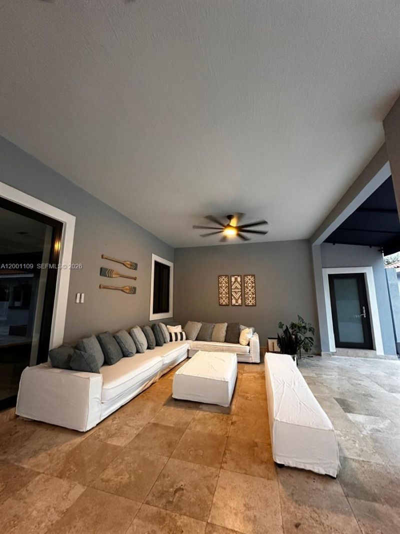 223 NW 129th Ave, Miami, FL 33182 Photo