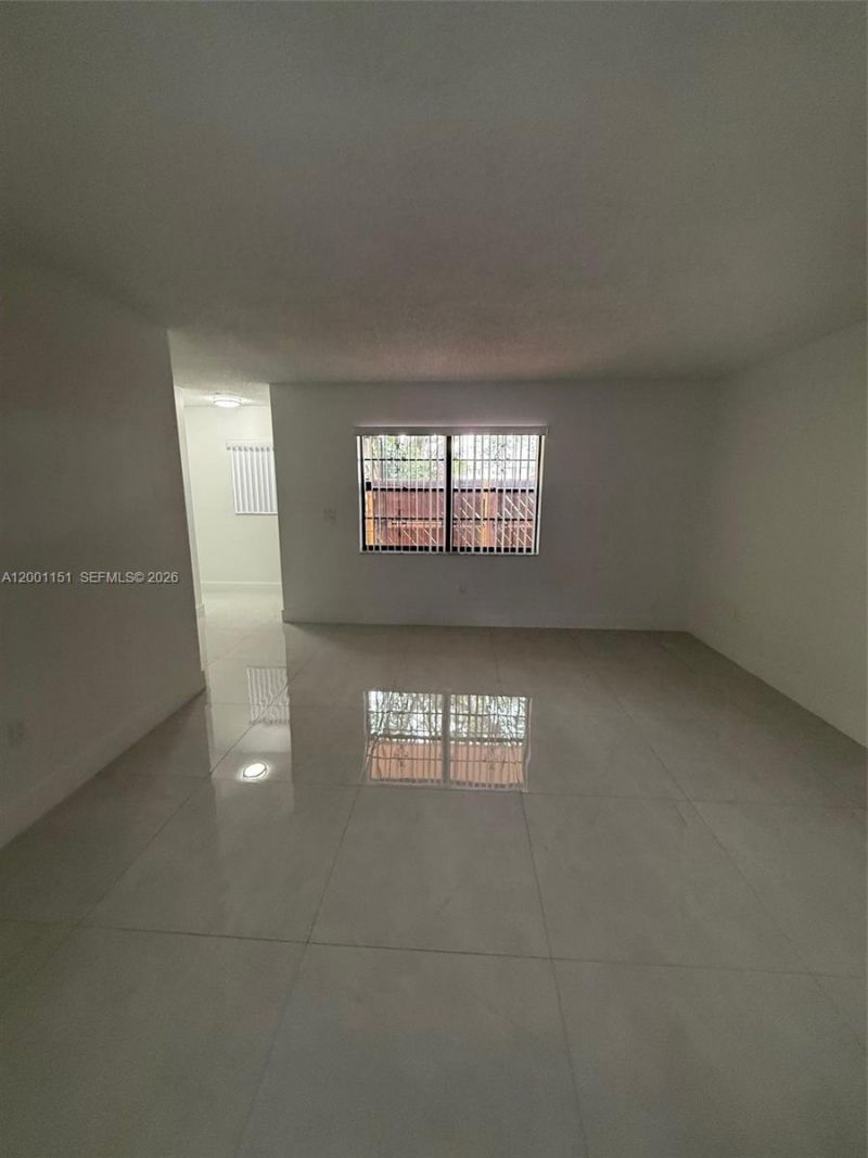 6651 SW 137th Ct, Unit 3B, Miami, FL 33183 Photo