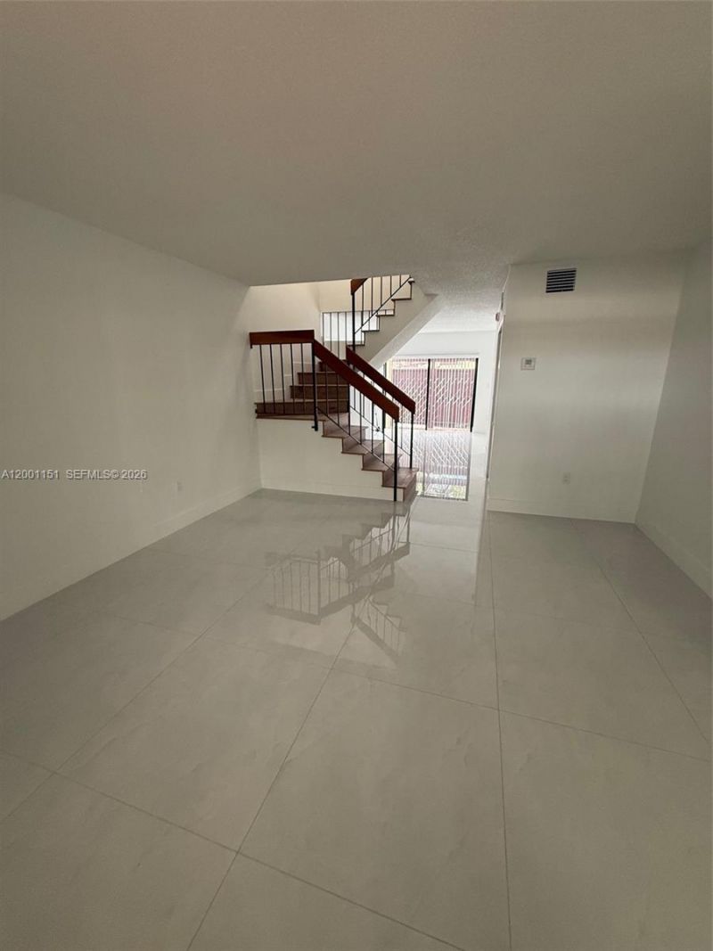 6651 SW 137th Ct, Unit 3B, Miami, FL 33183 Photo