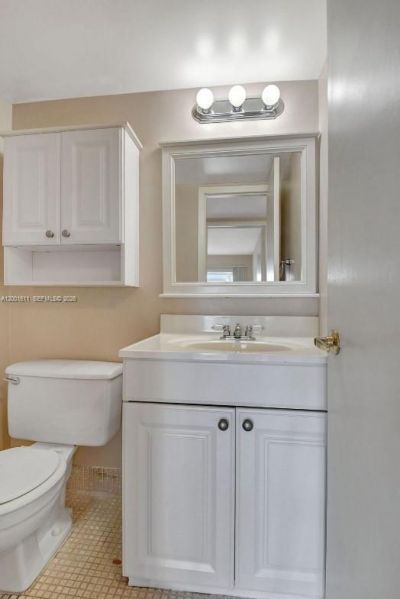 1020 Exeter B , Unit 1020, Boca Raton, FL 33434 Photo