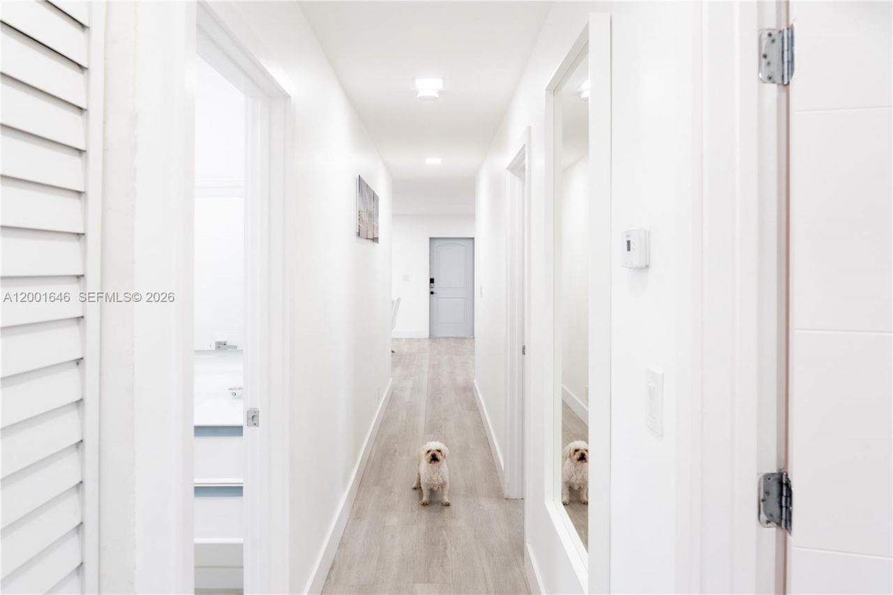 308 NW 2nd Ave, Hallandale Beach, FL 33009 Photo