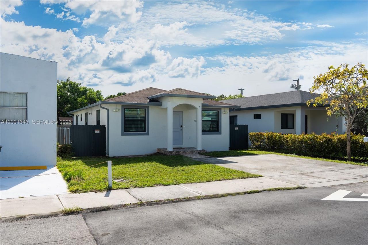 308 NW 2nd Ave, Hallandale Beach, FL 33009 Photo