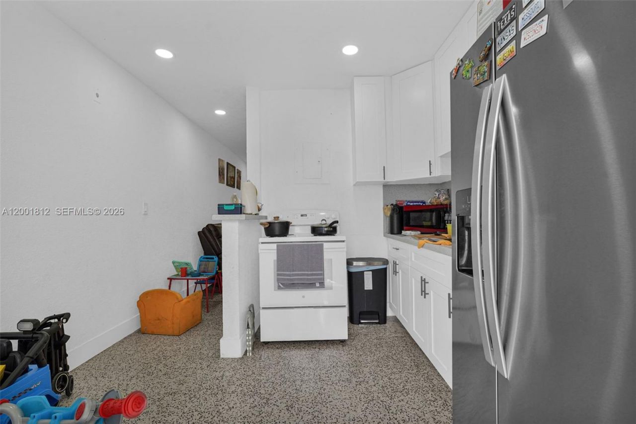 2020 NW 51st St, Miami, FL 33142 Photo