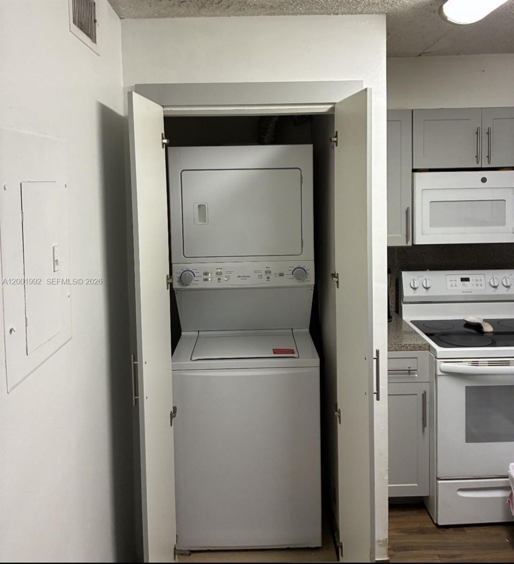 Please Call For Address, Unit 113, Hialeah, FL 33015 Photo