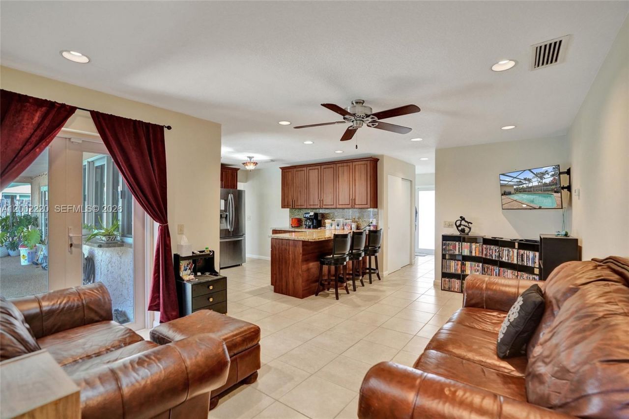 11960 NW 31st St, Sunrise, FL 33323 Photo