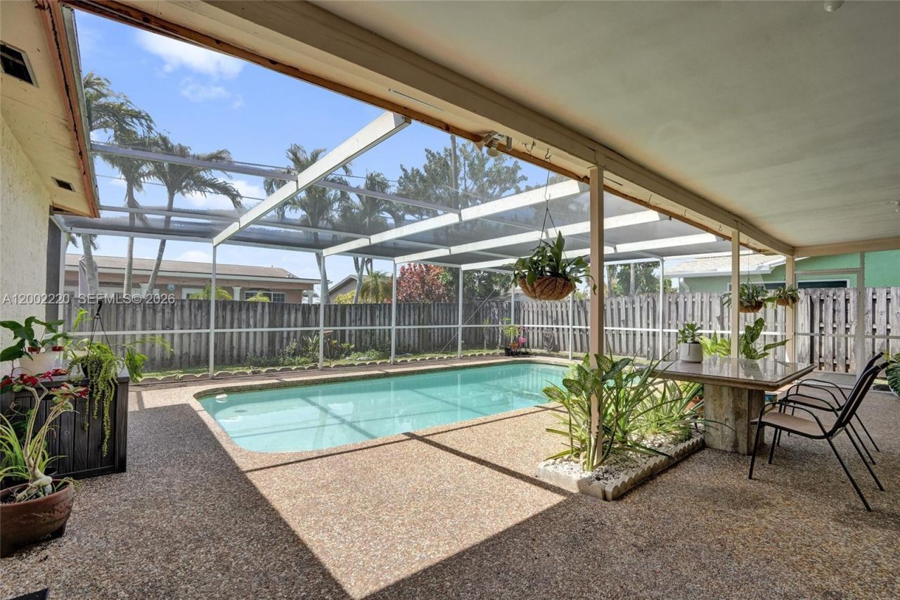 11960 NW 31st St, Sunrise, FL 33323 Photo