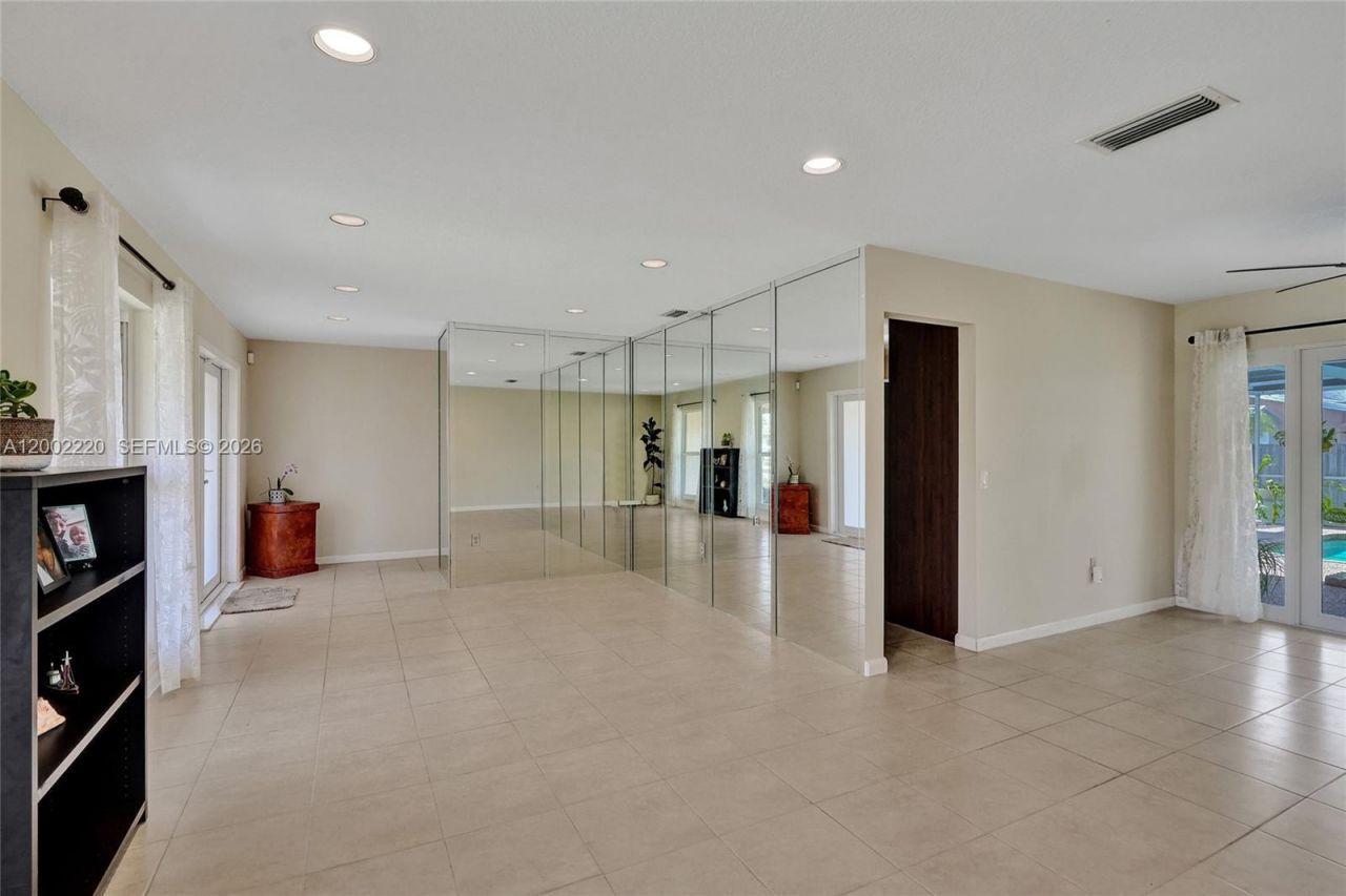 11960 NW 31st St, Sunrise, FL 33323 Photo