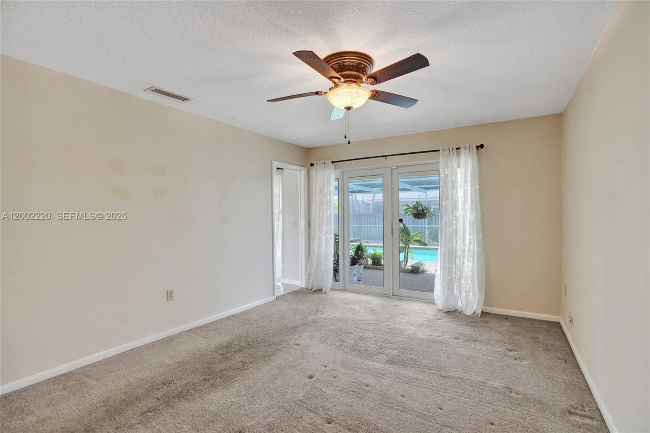 11960 NW 31st St, Sunrise, FL 33323 Photo