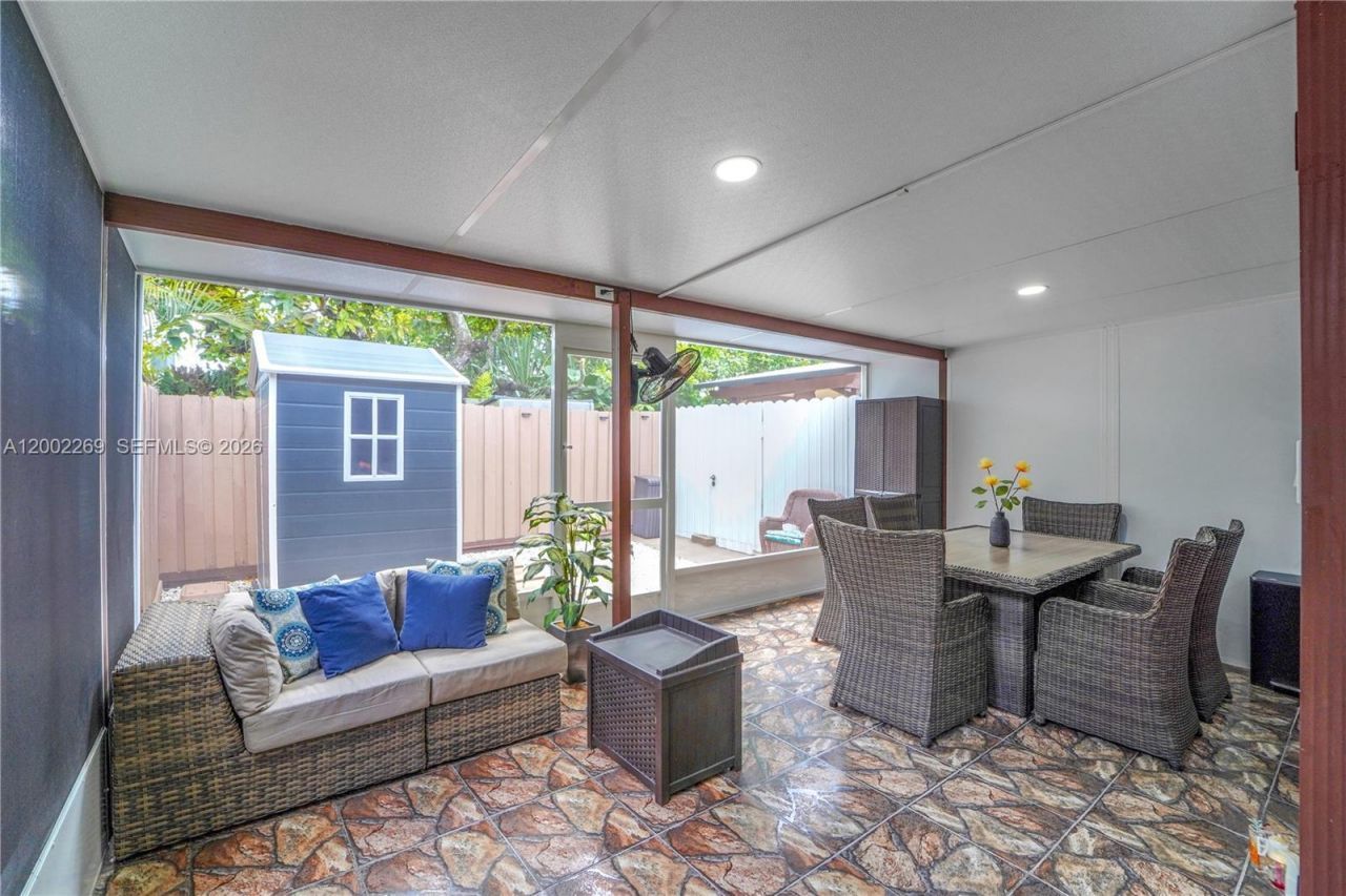 10615 SW 129th Ct, Miami, FL 33186 Photo