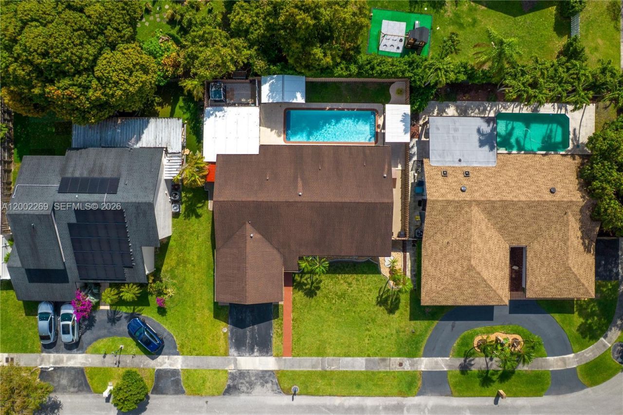 10615 SW 129th Ct, Miami, FL 33186 Photo