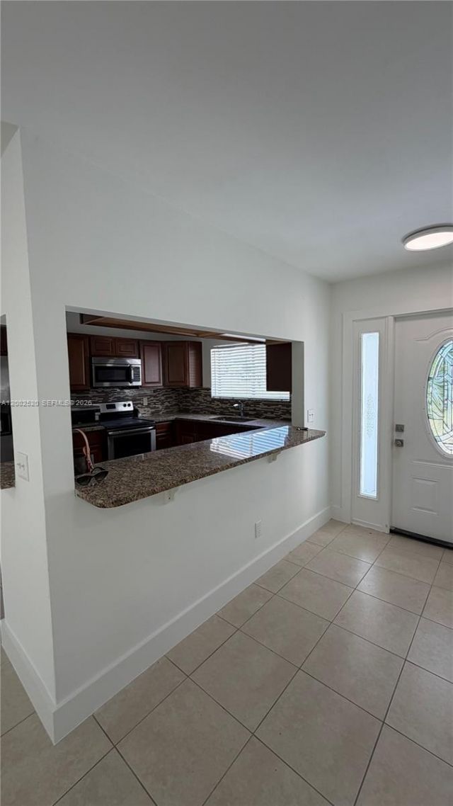 310 SW Bridgeport Dr , Port Saint Lucie, FL 34953 Photo