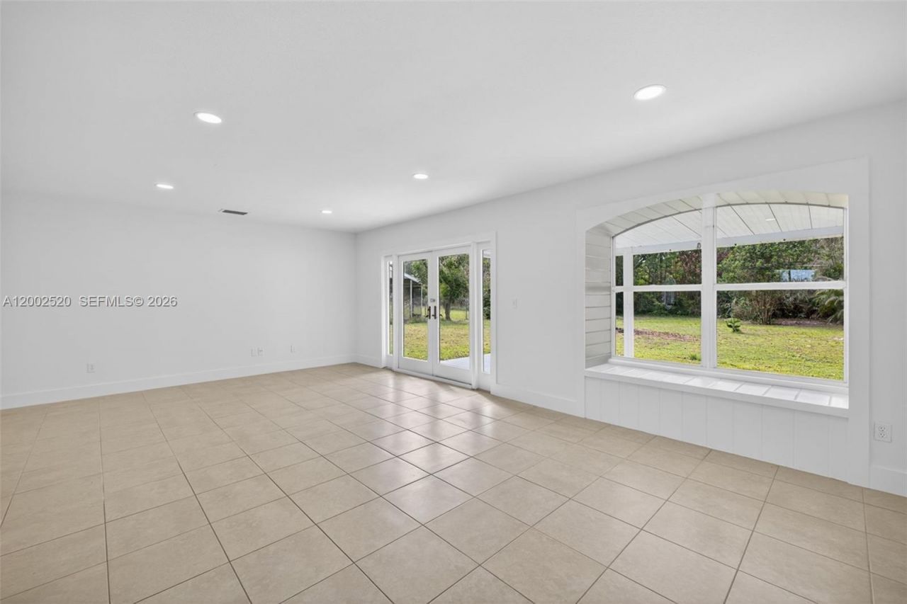 310 SW Bridgeport Dr, Port Saint Lucie, FL 34953 Photo