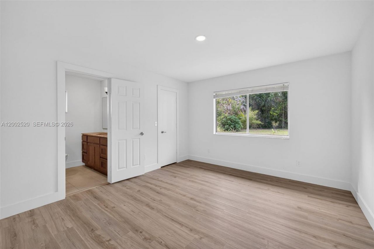 310 SW Bridgeport Dr, Port Saint Lucie, FL 34953 Photo